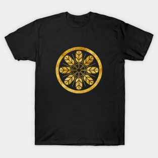 Inoue samurai clan kamon in faux gold T-Shirt